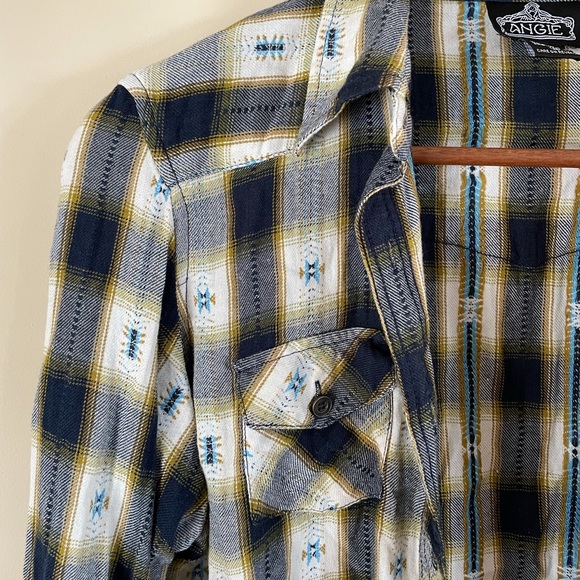 Angie Long Sleeve Button- Up Shirt Size Large - Picture 3 of 6